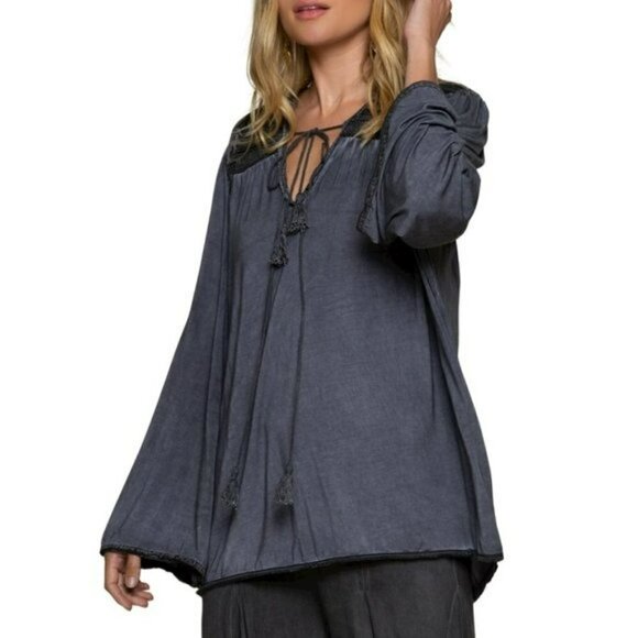 NWT POL Boho Lace with Tassels Wide Sleeve Relaxed Fit Blouse Tunic Top - Picture 2 of 8